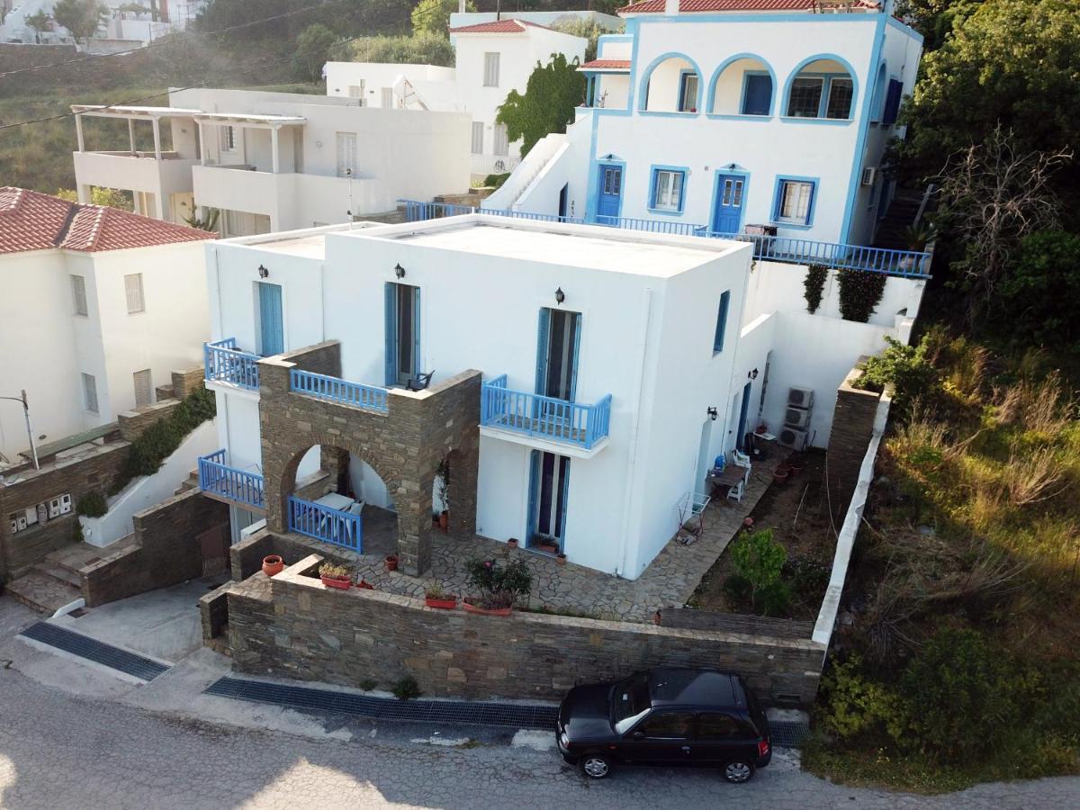 Andros Guesthouses 외부 사진