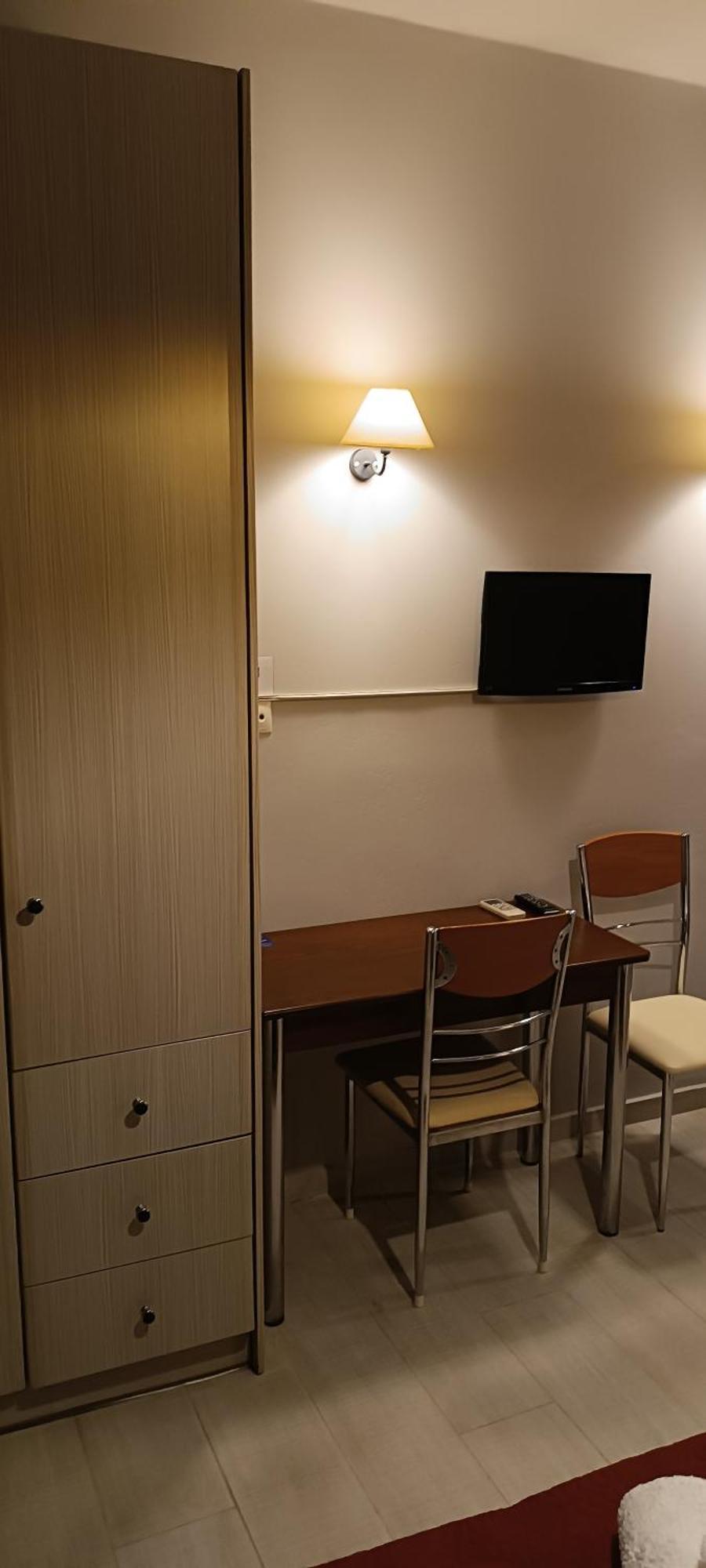 Andros Guesthouses 외부 사진